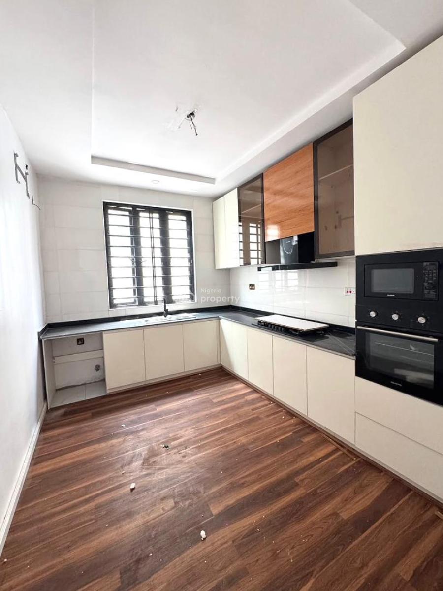 Well Maintained 2 Bedrooms Apartment, in a Secured Estate, Ikate, Lekki, Lagos, Flat / Apartment for Rent