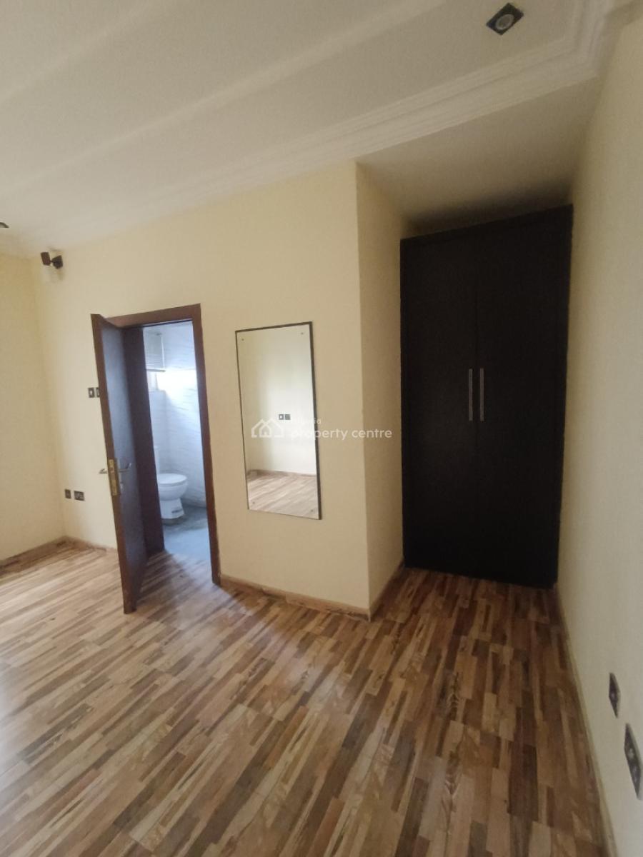 5 Bedroom Terrace with Laundry Room (two Tenants in Compound), Blenco, Sangotedo, Ajah, Lagos, Terraced Duplex for Rent