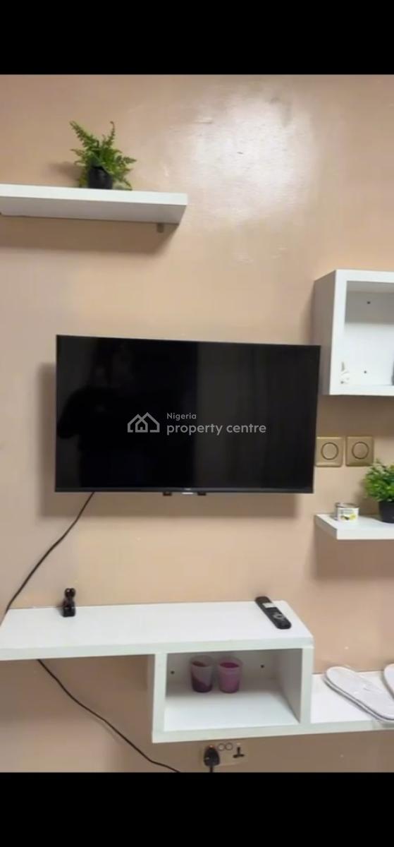 Stylish, Fully Furnished Two Bedroom Apartment in a Secure Estate., Off Freedom Way, Ikate., Lekki, Lagos, Flat / Apartment for Rent