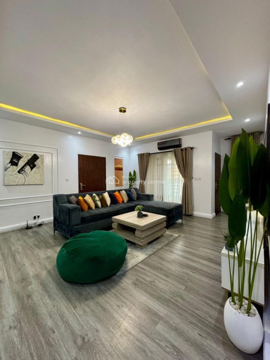 Cozy and Spacious One Bedroom Apartment, Lsdpc Estate, Freedom Way, Lekki Phase 1, Lekki, Lagos, Mini Flat (room and Parlour) Short Let