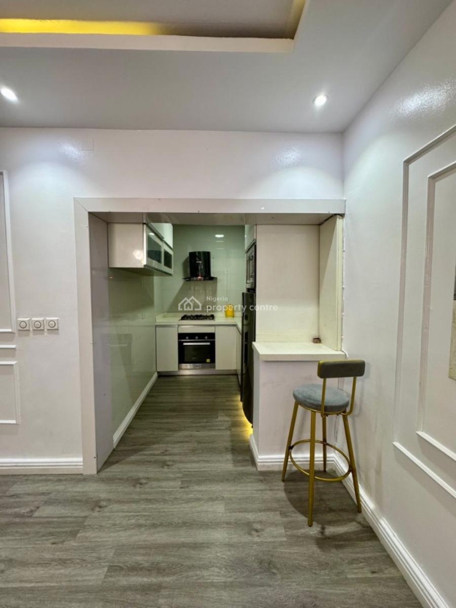 Cozy and Spacious One Bedroom Apartment, Lsdpc Estate, Freedom Way, Lekki Phase 1, Lekki, Lagos, Mini Flat (room and Parlour) Short Let