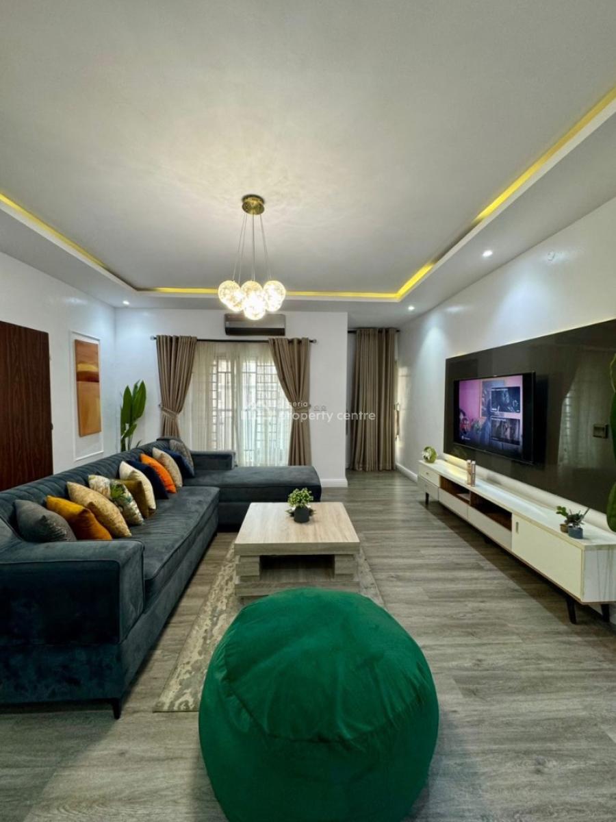 Cozy and Spacious One Bedroom Apartment, Lsdpc Estate, Freedom Way, Lekki Phase 1, Lekki, Lagos, Mini Flat (room and Parlour) Short Let