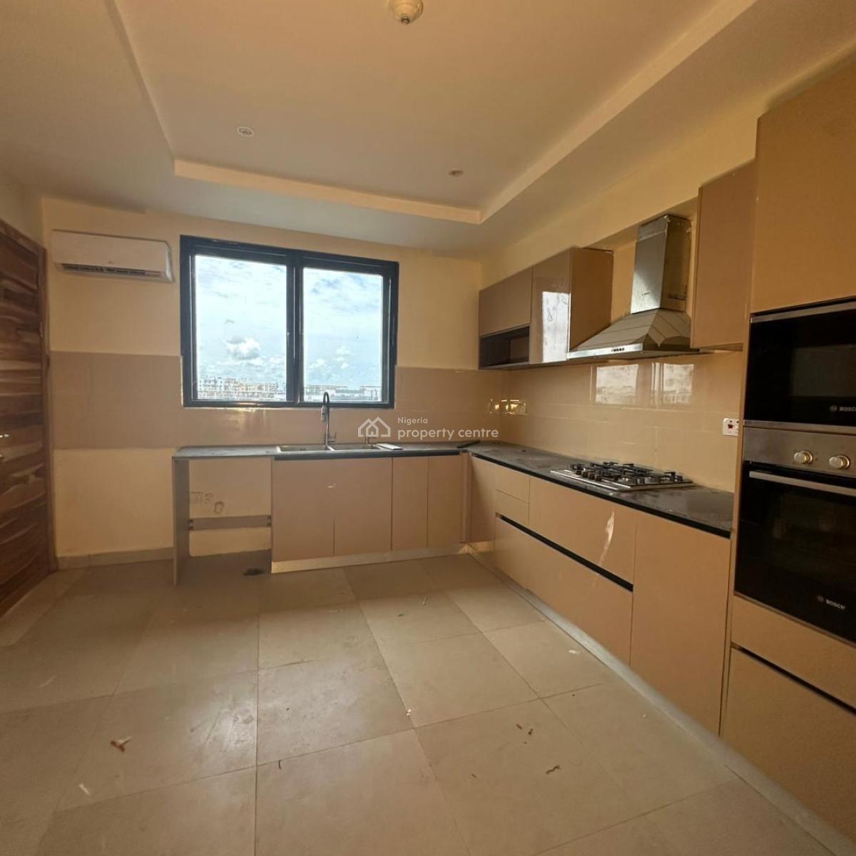 Spacious 3 Bedroom Apartment with Elevator, Swimming Pool and Gym, Lekki Phase 1, Lekki, Lagos, Block of Flats for Sale