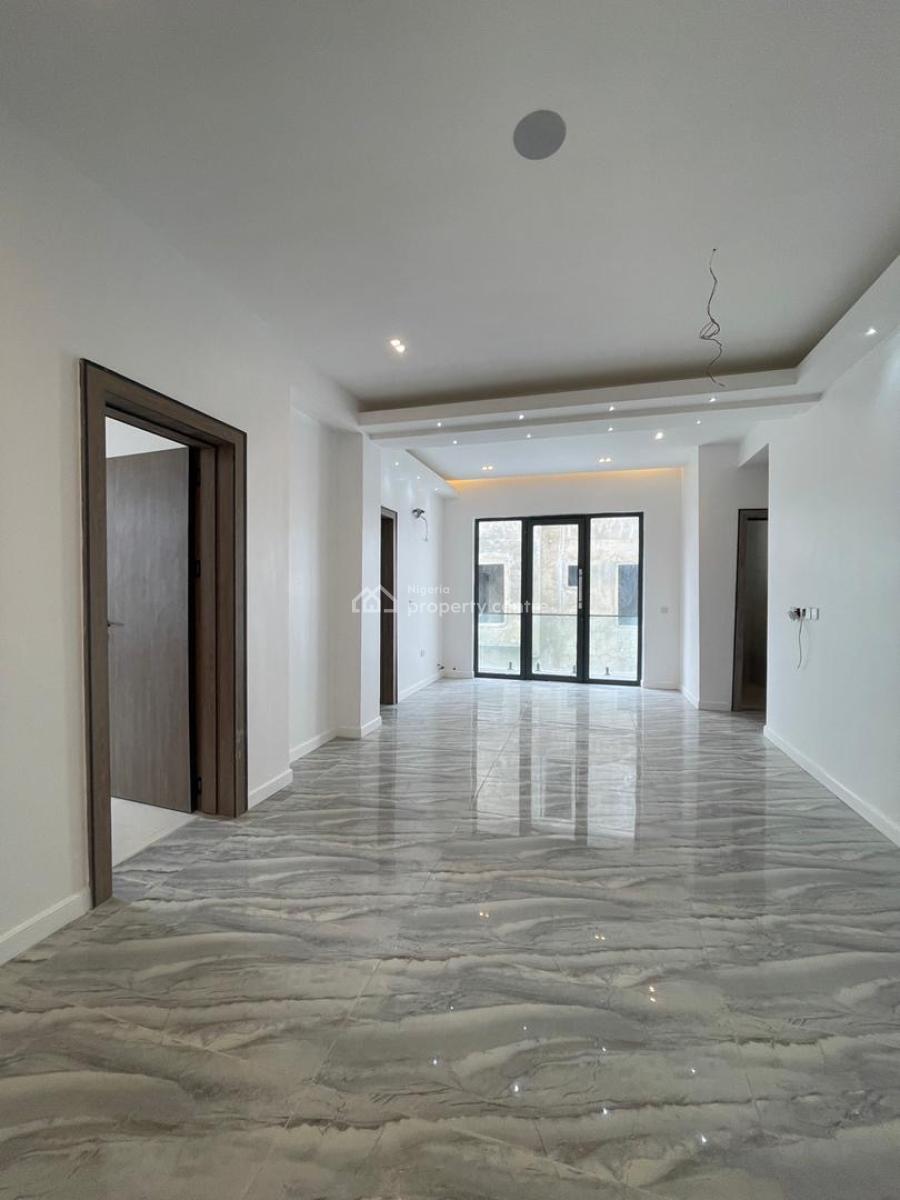 ️**absolutely Decent 3 Bed Serviced Apartment with Swimming Pool,gym*, Osapa London, Lekki, Lagos, Block of Flats for Sale