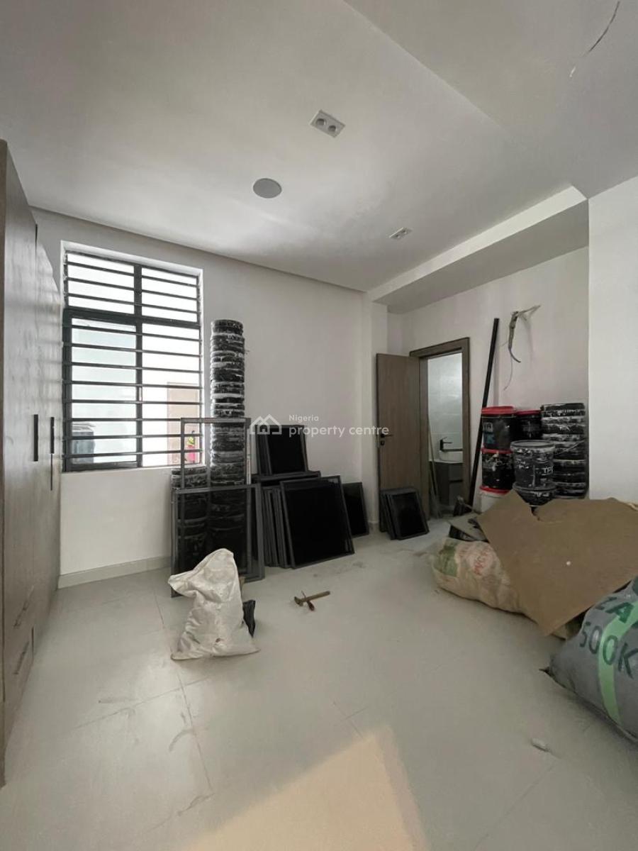 ️**absolutely Decent 3 Bed Serviced Apartment with Swimming Pool,gym*, Osapa London, Lekki, Lagos, Block of Flats for Sale