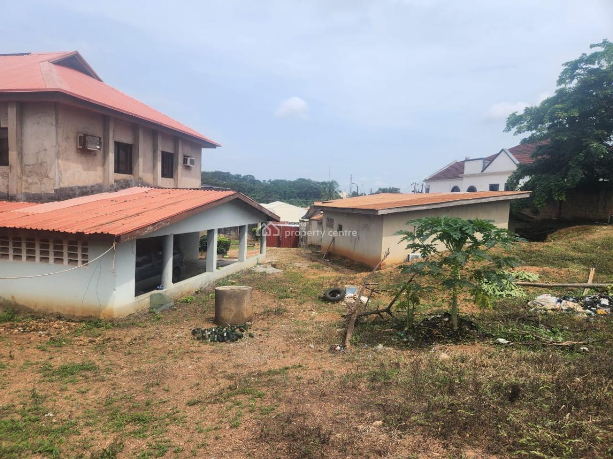 2000sqm of Land with Structure, on The Main Road, Near The Officers Mess, Agodi Gra, Ibadan., Ibadan, Oyo, Mixed-use Land for Sale