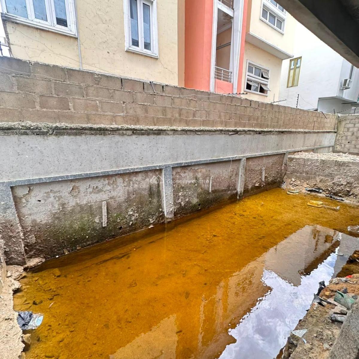 Spacious 2 Bedroom Apartment with Elevators, Swimming Pool and Gym, Ikate, Lekki, Lagos, Block of Flats for Sale
