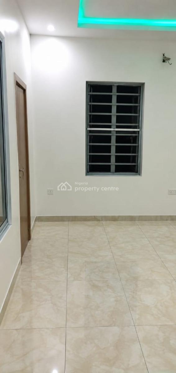 Well Furnished Luxury 2 Bedroom Flats, Marshy Hill Estate, Ado Road, Ajah, Lagos, Flat / Apartment for Sale