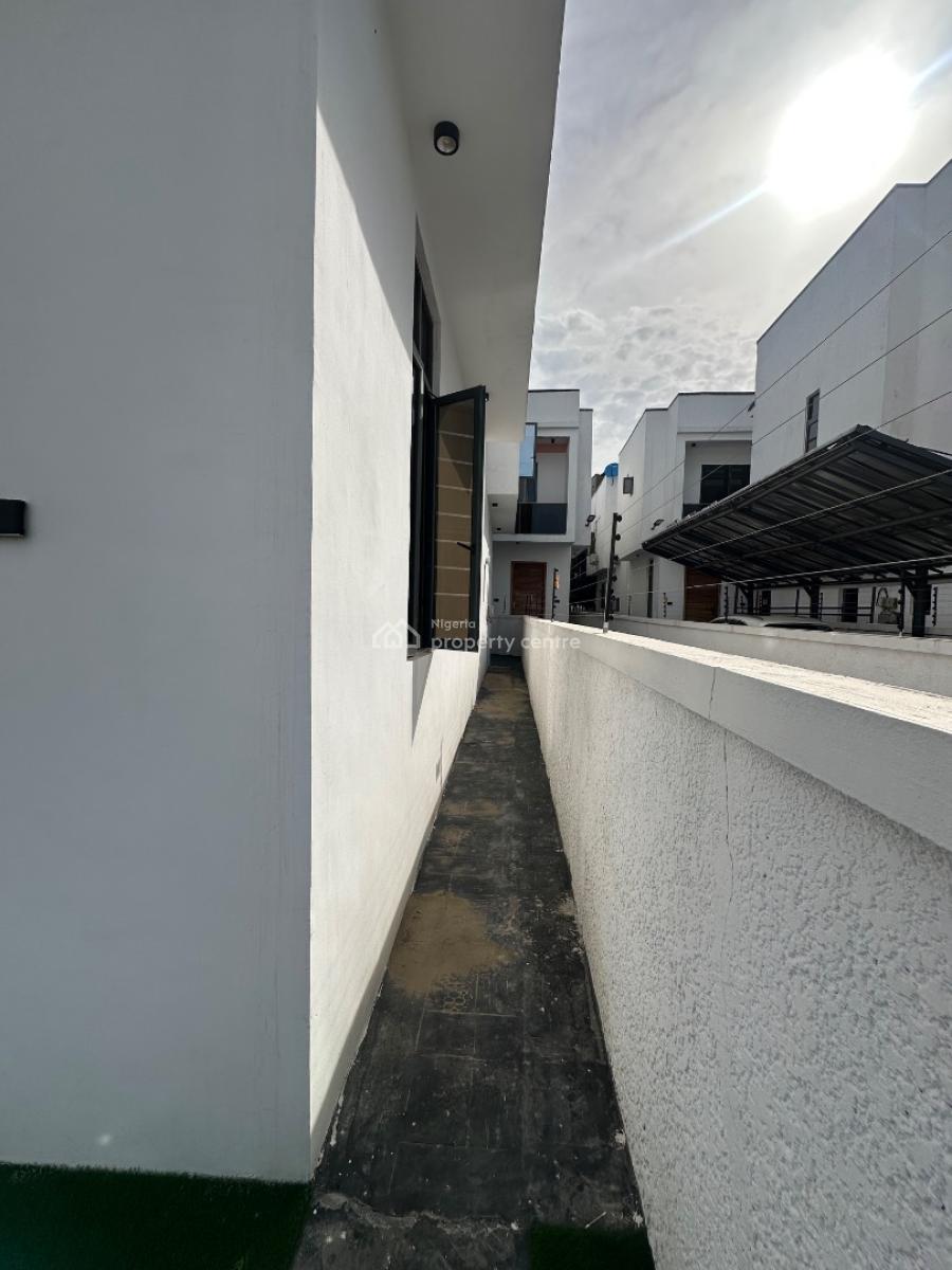 Pristine Spacious 3 Bedroom Semi Detached Duplex, Ikota Gra,ikota Villa, Ikota, Lekki, Lagos, Semi-detached Duplex for Sale