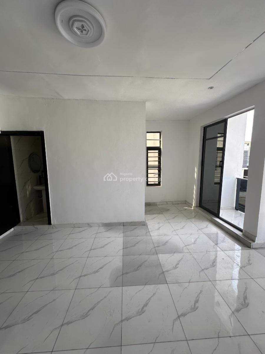 Pristine Spacious 3 Bedroom Semi Detached Duplex, Ikota Gra,ikota Villa, Ikota, Lekki, Lagos, Semi-detached Duplex for Sale
