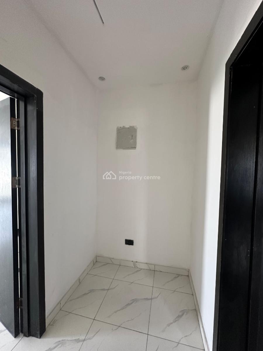 Pristine Spacious 3 Bedroom Semi Detached Duplex, Ikota Gra,ikota Villa, Ikota, Lekki, Lagos, Semi-detached Duplex for Sale