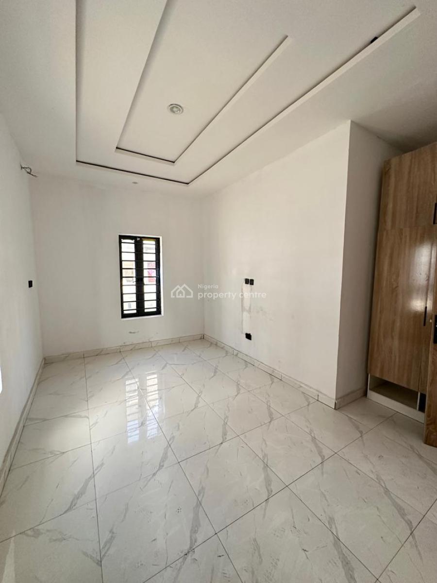 Luxury 3 Bedroom Flat, Mobil Road, Lekki, Ajah, Lagos, Flat / Apartment for Rent