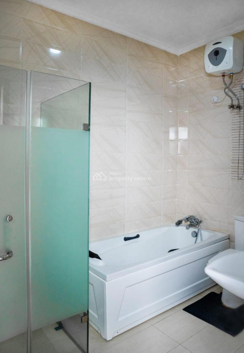 Fully Furnished 3 Bedroom Apartment, Ahmadi Bello Way, Victoria Island (vi), Lagos, Flat / Apartment for Rent