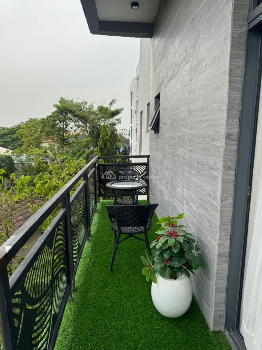 Newly Launched Luxury 2bedroom with a Private Cinema, Ps5, Snooker and, Off Freedom Way, Lekki Phase 1, Lekki, Lagos, Flat / Apartment Short Let