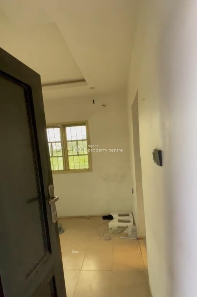 1 Bedroom Flat, Off Alapere Estate Road Alapere, Alapere, Ketu, Lagos, Mini Flat (room and Parlour) for Rent