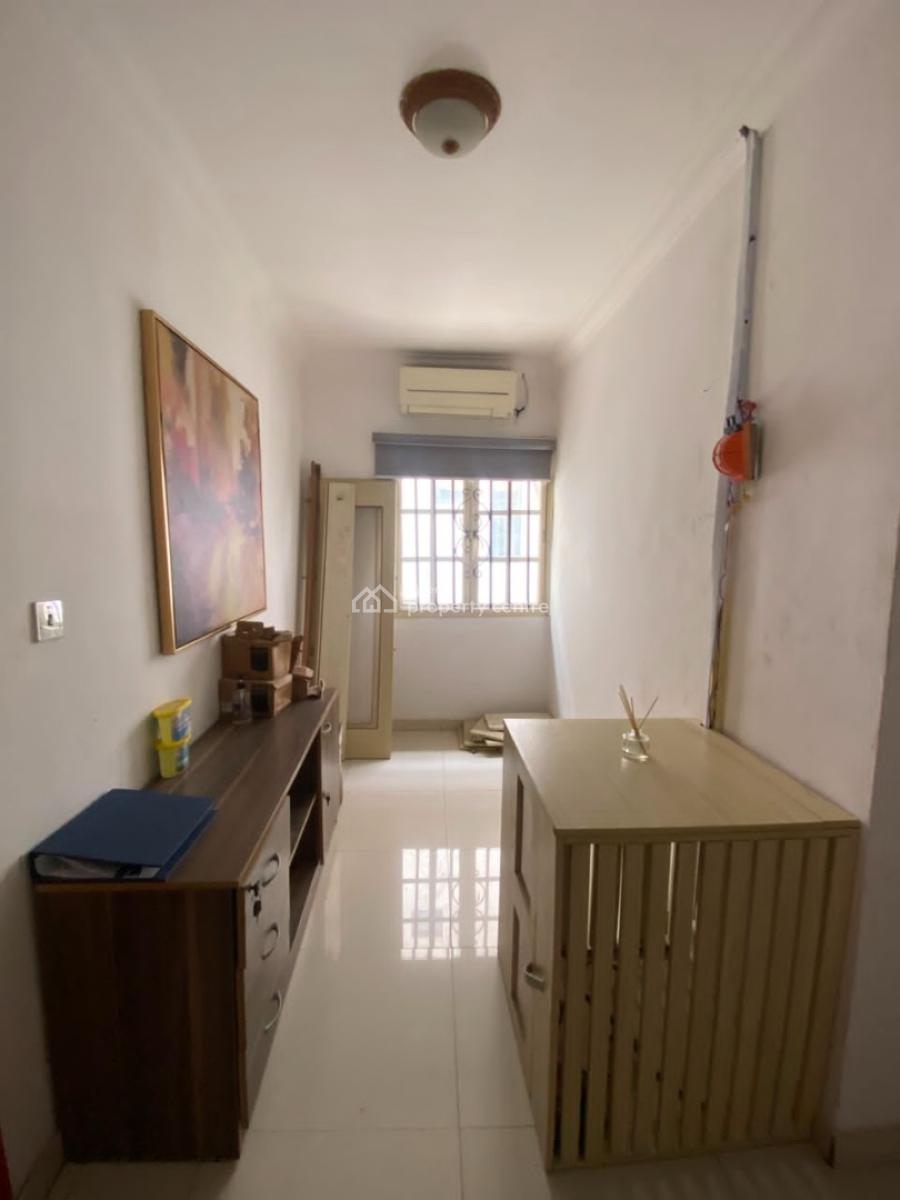 Luxury Furnished 3 Bedroom Office Use, Lekki Phase 1, Lekki, Lagos, Flat / Apartment for Rent