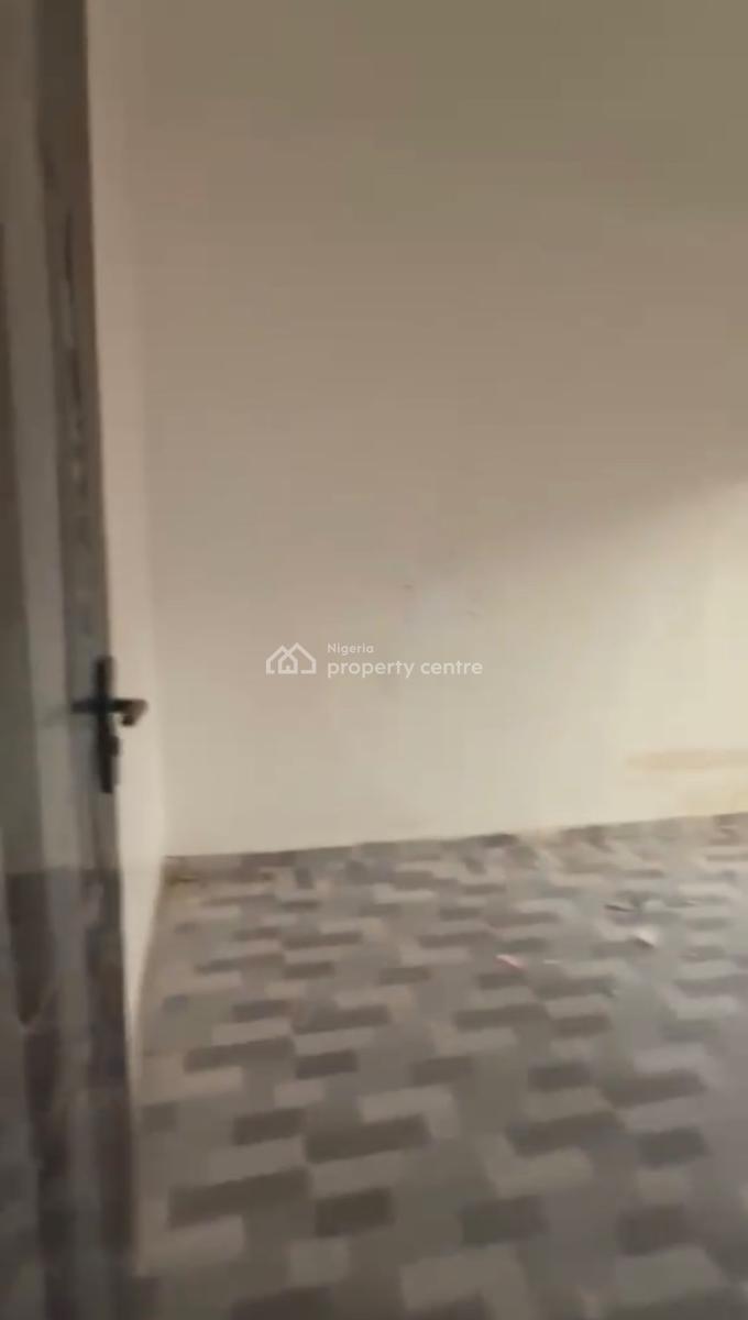 Nice Mini Flat, Shomolu, Lagos, Mini Flat (room and Parlour) for Rent