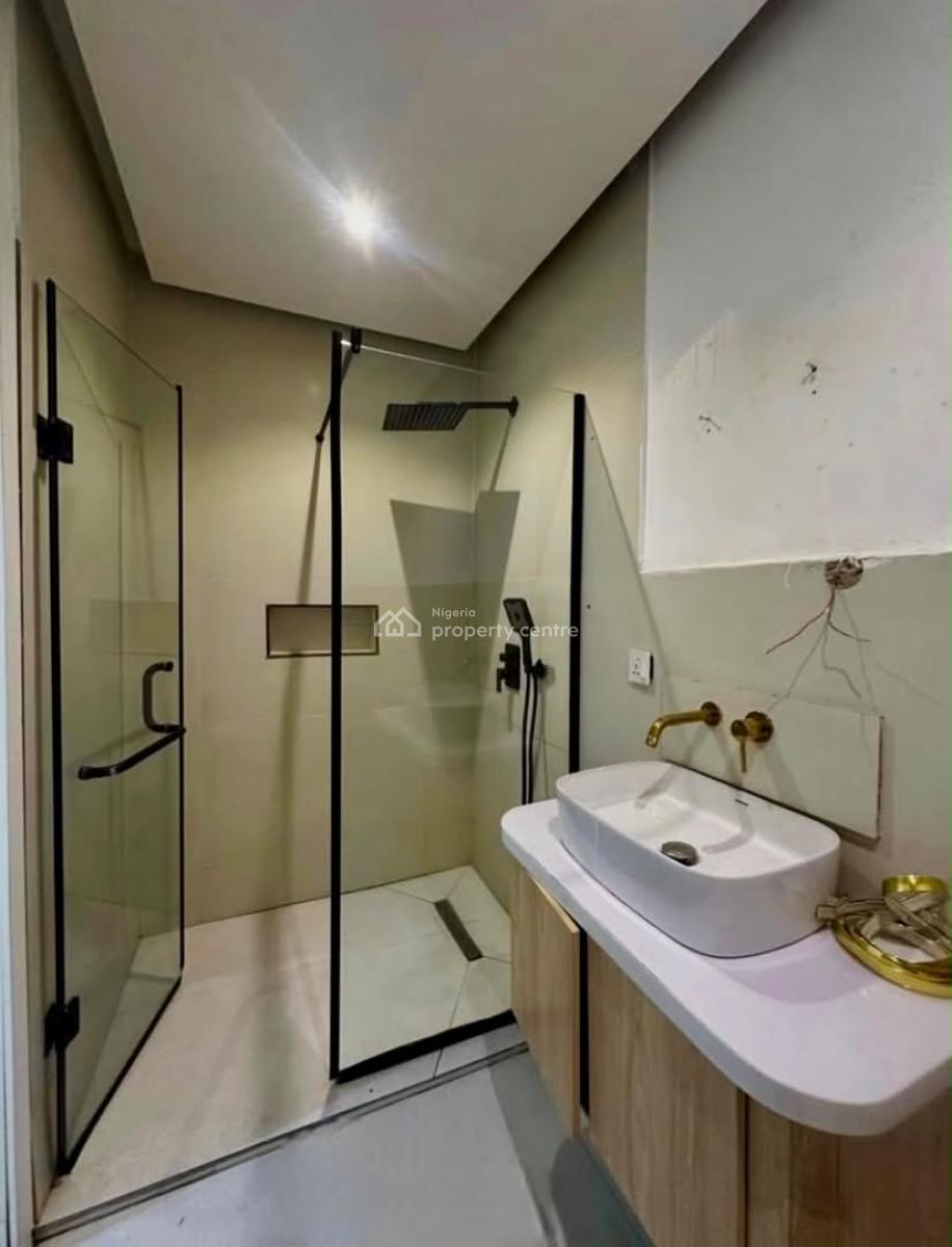 2 Bedrooms, Lekki Phase 1, Lekki, Lagos, Flat / Apartment for Rent