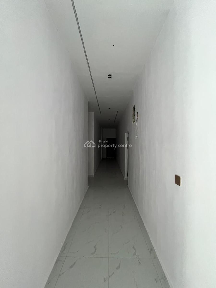 Exclusively Built 4 Bedroom Apartment, Spacious Rooms|tarred Road| Secured Location, Ikeja Gra, Ikeja, Lagos, Block of Flats for Sale