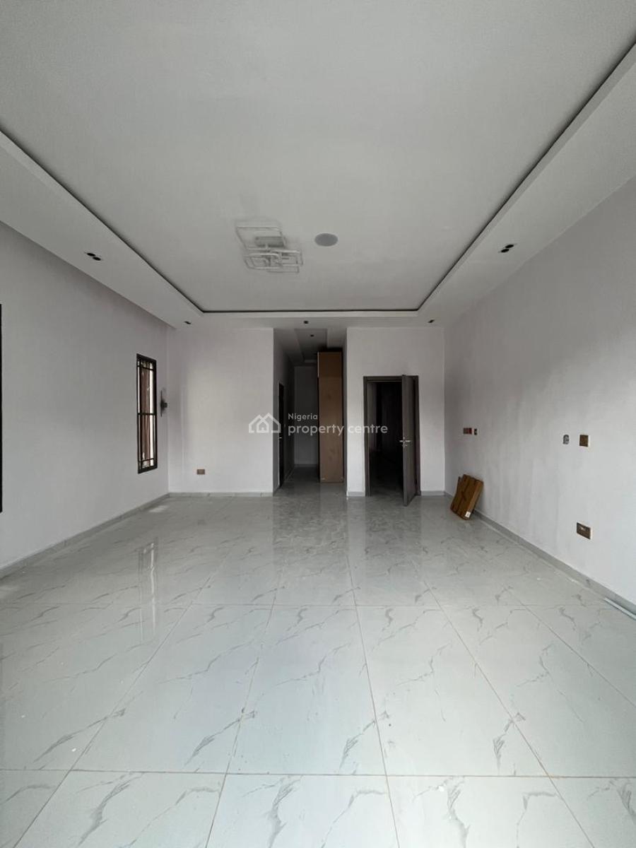 Exclusively Built 4 Bedroom Apartment, Spacious Rooms|tarred Road| Secured Location, Ikeja Gra, Ikeja, Lagos, Block of Flats for Sale