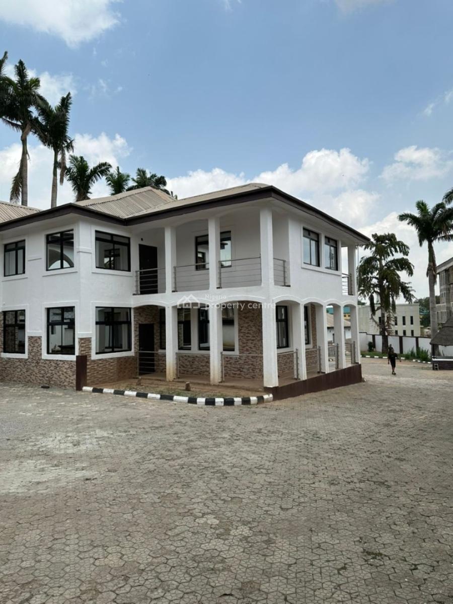 5 Bedrooms Detached Duplex with 2 Bqs, Ikogosi Street, Maitama District, Abuja, Detached Duplex for Rent