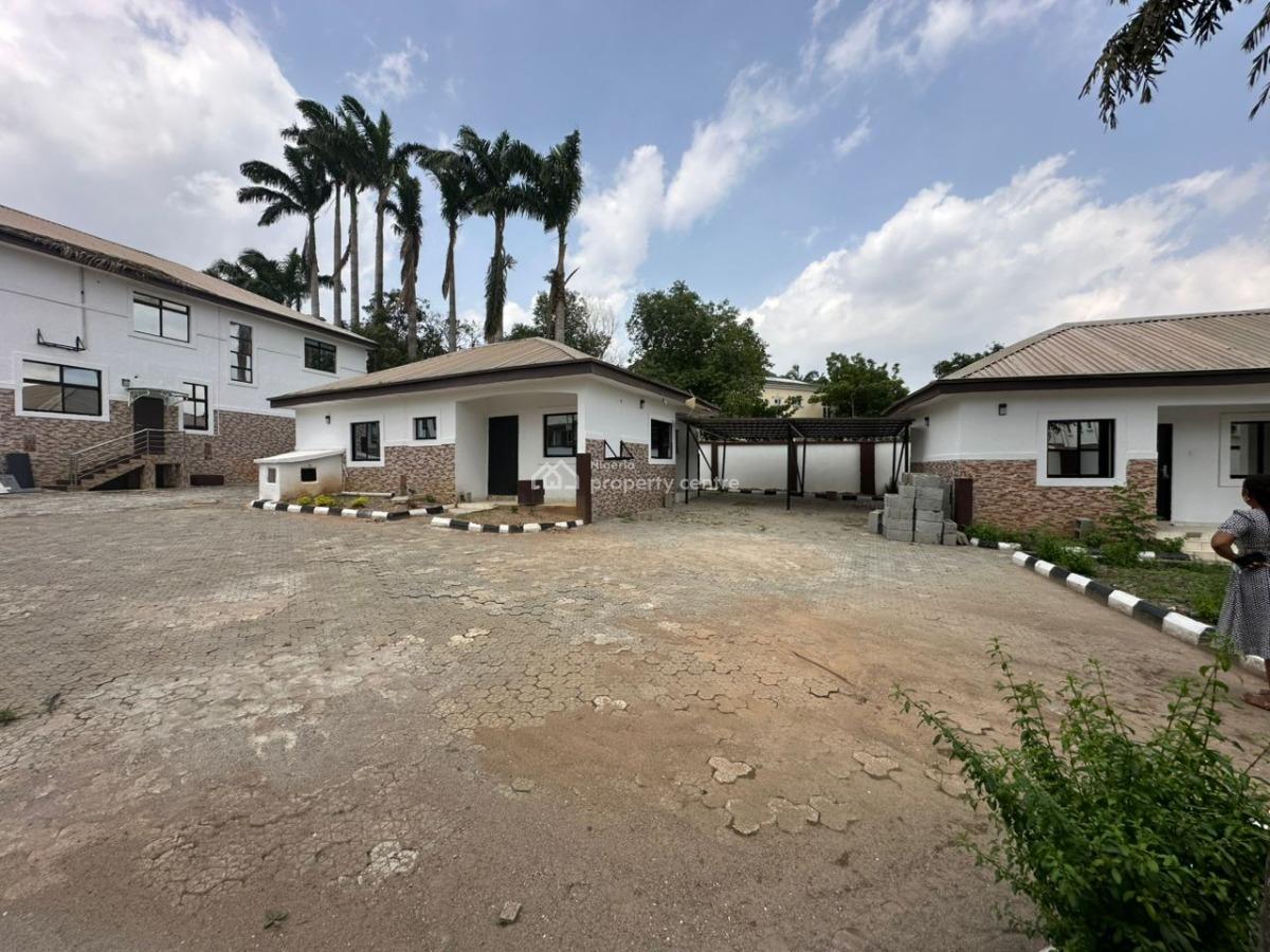5 Bedrooms Detached Duplex with 2 Bqs, Ikogosi Street, Maitama District, Abuja, Detached Duplex for Rent