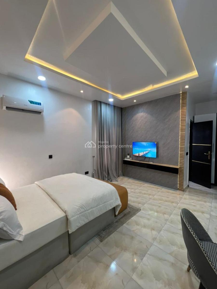 Luxury 3 Bedroom Apartment with Excellent Finishing, Ologolo, Lekki, Lagos, Flat / Apartment for Sale