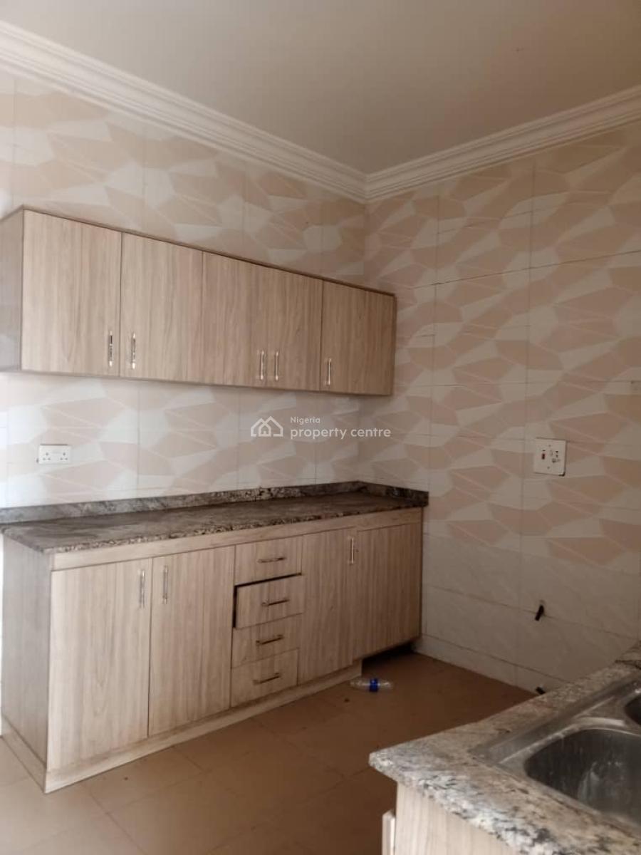 ..!.. Massive 3 Bedrooms Flat, Games Village, Kaura, Abuja, House for Rent