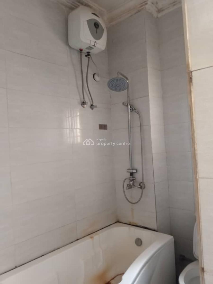 ..!.. Massive 3 Bedrooms Flat, Games Village, Kaura, Abuja, House for Rent