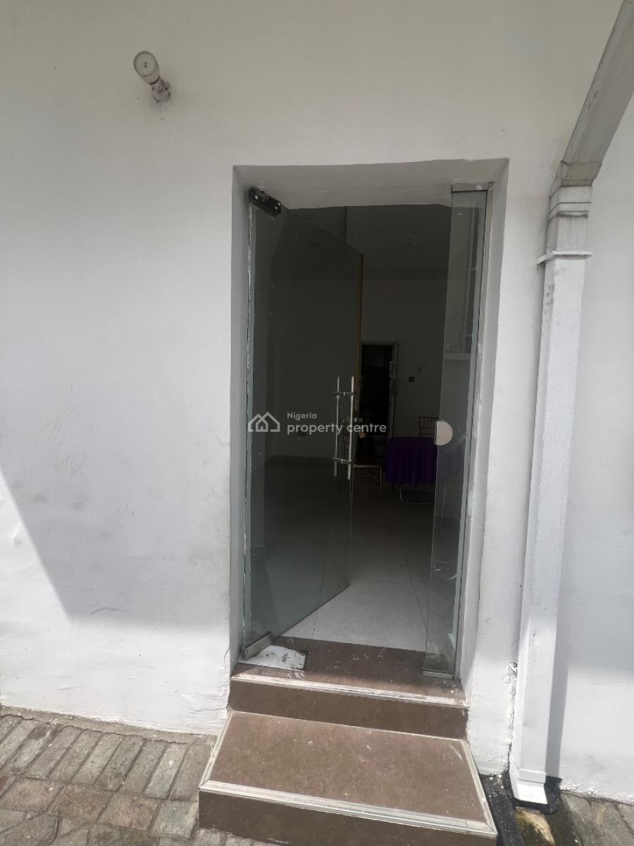 Ground Floor Single Room Shop Space, Adebayo Doherty, Lekki Phase 1, Lekki, Lagos, Shop for Rent