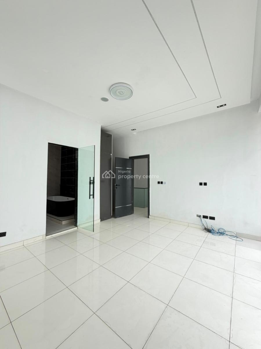 Well-built 4 Bedroom Semi-detached Duplex with Bq, Ikota, Lekki, Lagos, Semi-detached Duplex for Sale