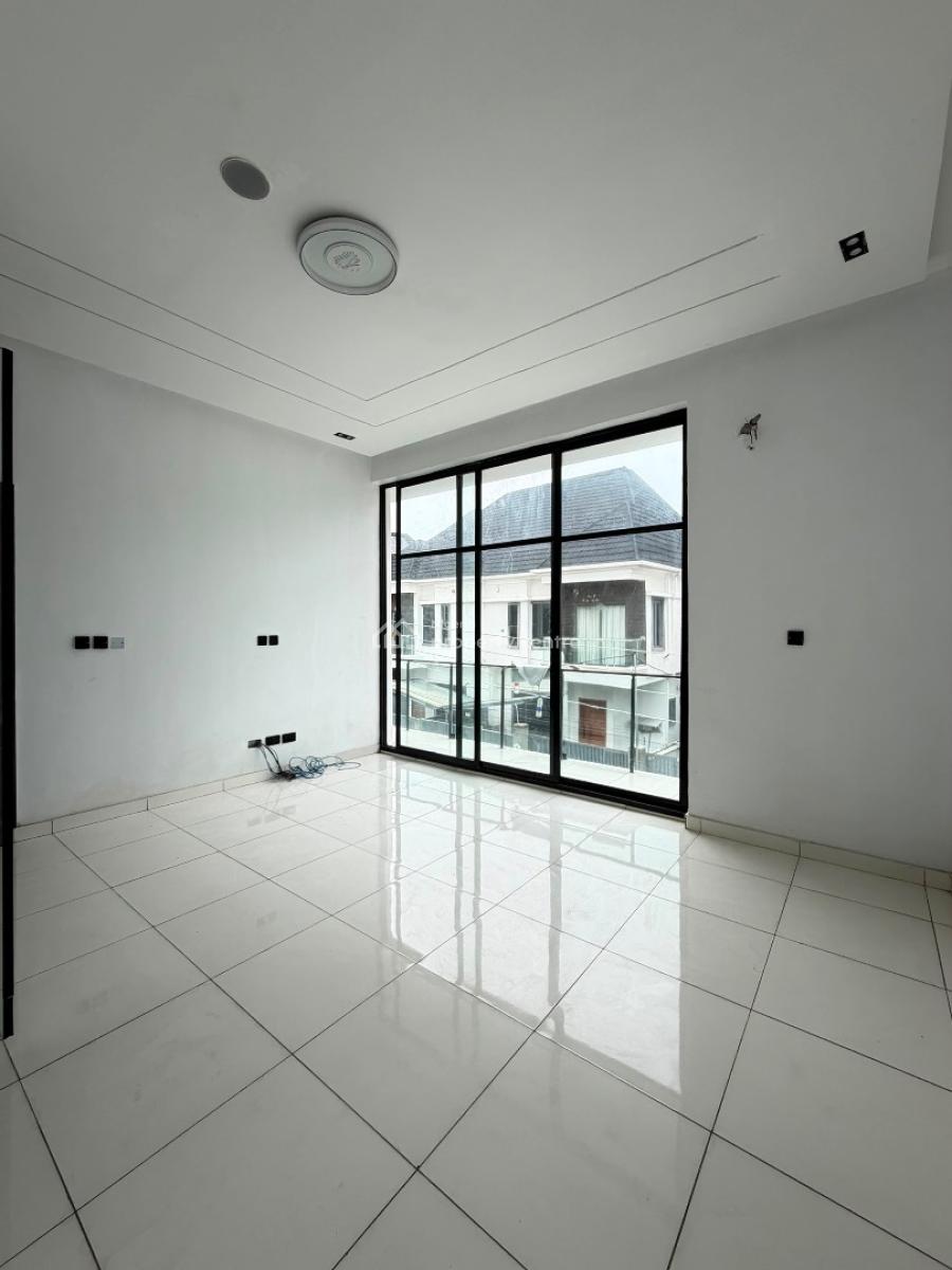 Well-built 4 Bedroom Semi-detached Duplex with Bq, Ikota, Lekki, Lagos, Semi-detached Duplex for Sale