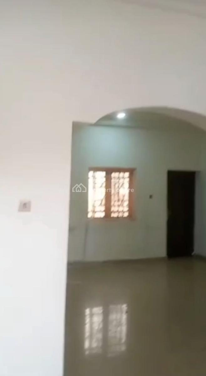 3 Bedrooms Flat Tarred Road All Through, Mabushi, Abuja, Flat / Apartment for Rent
