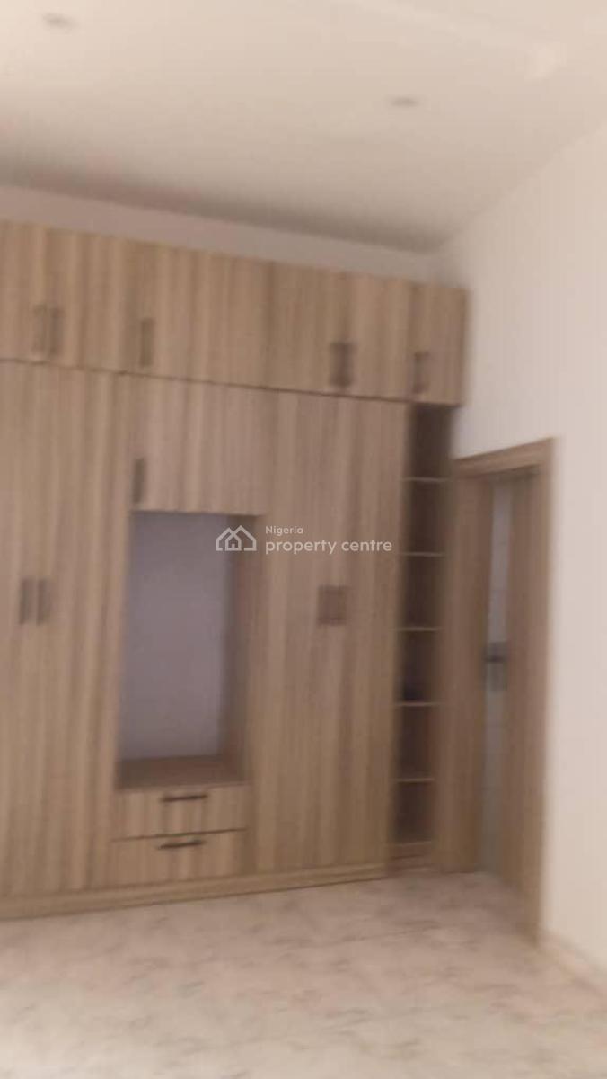 Distress 4 Bedroom Semi Detached Duplex, Lekki Gardens Phase 5, By General Paint, Ajah, Lagos, Semi-detached Duplex for Sale