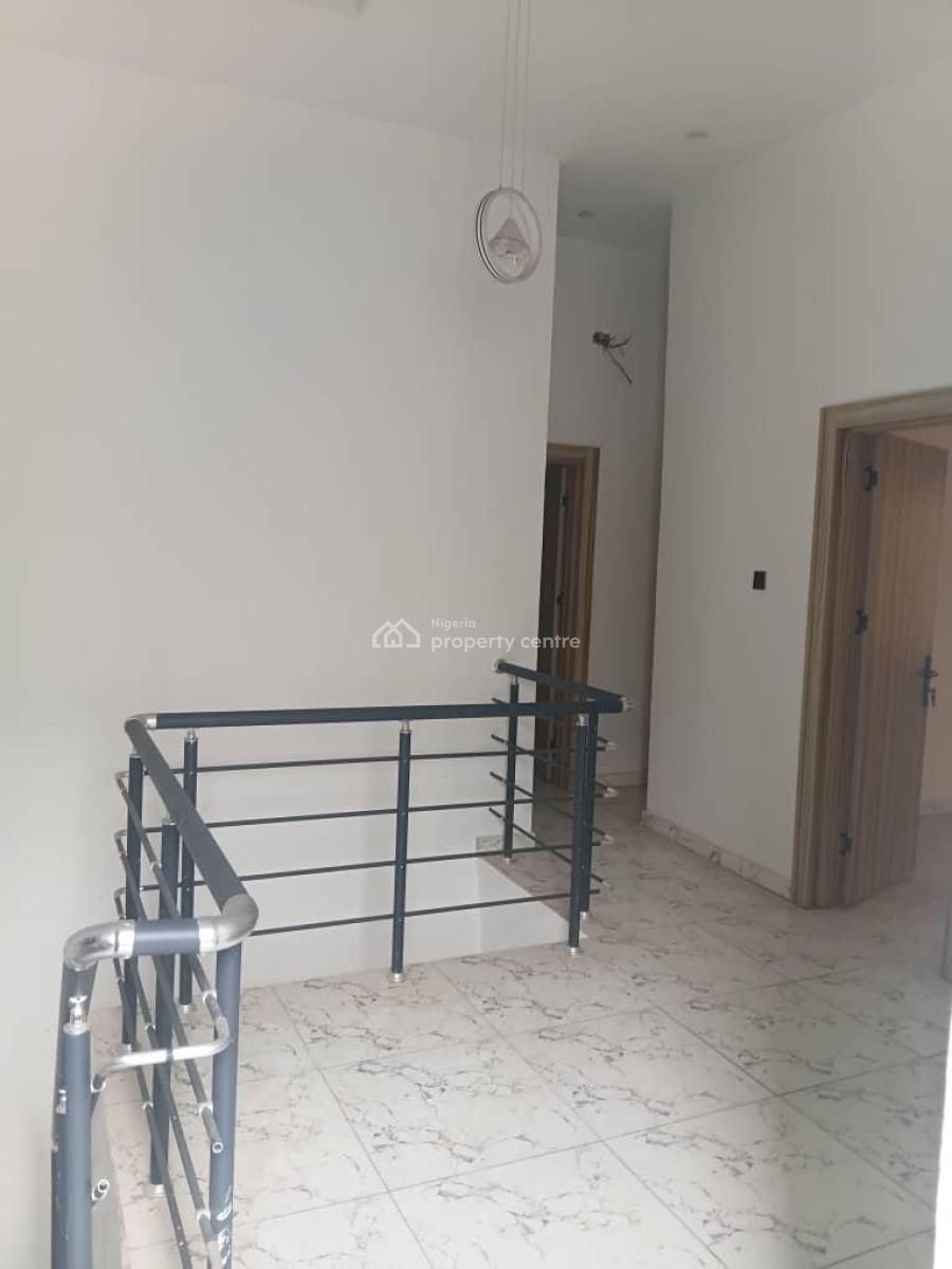 Distress 4 Bedroom Semi Detached Duplex, Lekki Gardens Phase 5, By General Paint, Ajah, Lagos, Semi-detached Duplex for Sale