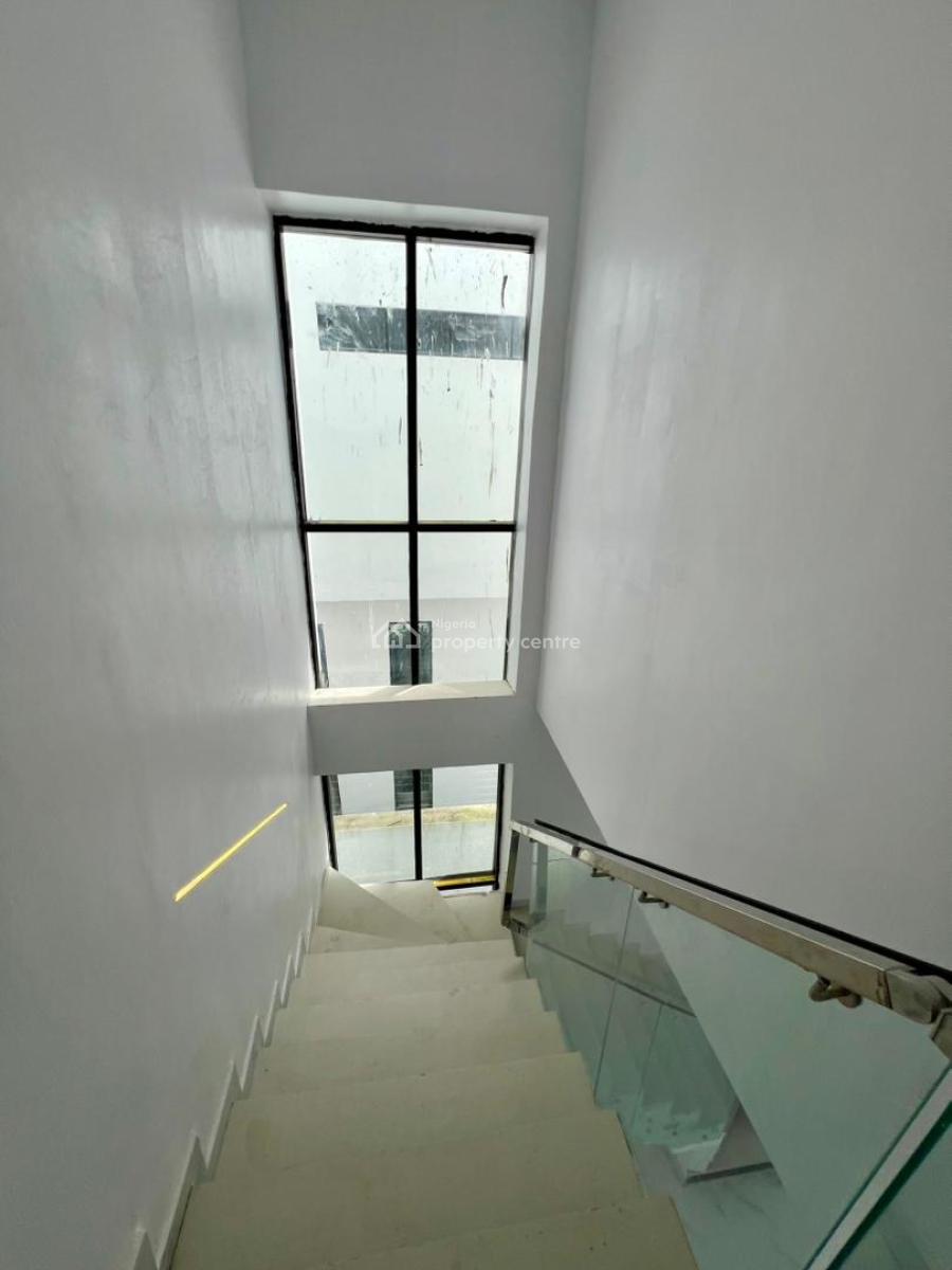 ️**gorgeously Finished Luxury 5 Bed Fully Detached Duplex with Pool, Chevron, Lekki, Lagos, Detached Duplex for Sale