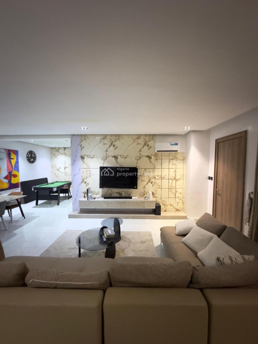2 Bedroom Beautiful Furnished Apartment with Pool and Gym, Freedom Way Lekki, Lekki Phase 1, Lekki, Lagos, Block of Flats for Sale