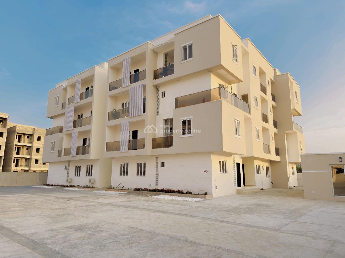 Luxury 3 Bedroom Flat, 12/14 Olufemi Ononuga, Lekki, Lagos, Flat / Apartment for Rent