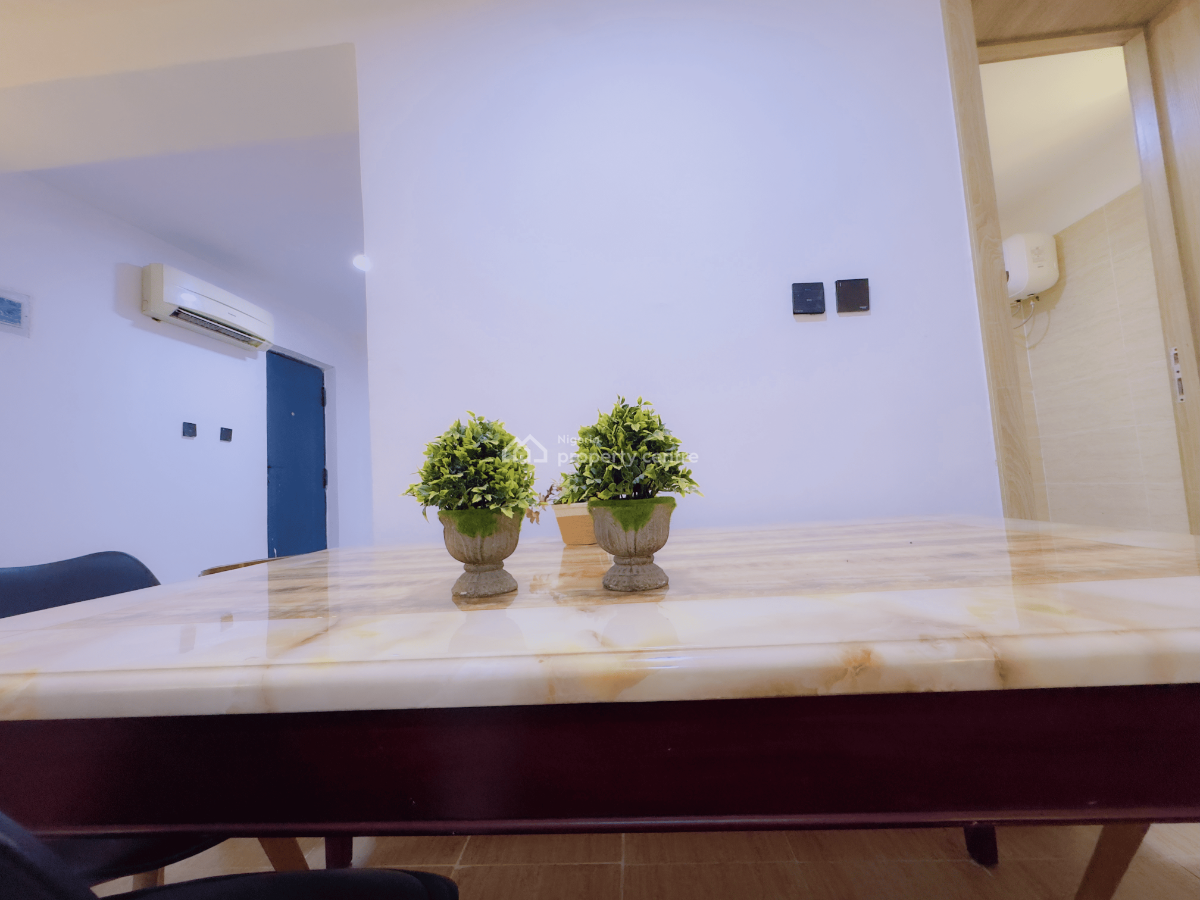 Luxury 3 Bedroom Flat, 12/14 Olufemi Ononuga, Lekki, Lagos, Flat / Apartment for Rent