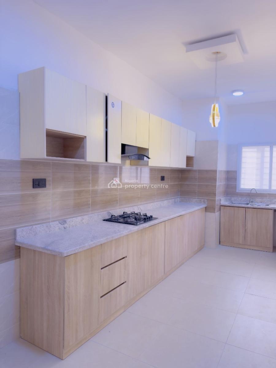 Luxury 3 Bedroom Flat, 12/14 Olufemi Ononuga, Lekki, Lagos, Flat / Apartment for Rent