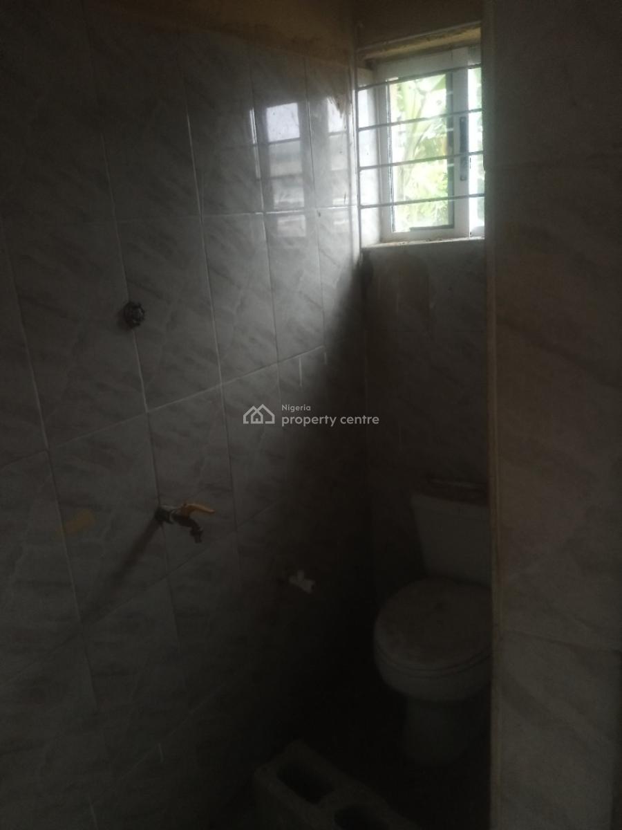 Newly Built 2bedroom, Off Adetola Aguda Surulere, Surulere, Lagos, Flat / Apartment for Rent