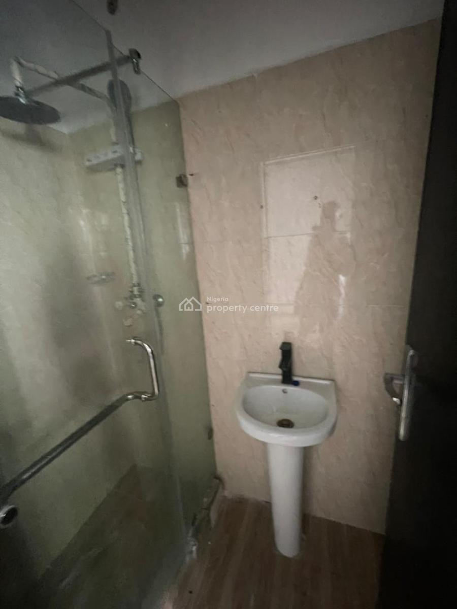 2 Bedroom Flat (4 Units for Corporate Tenant), Lekki Phase 1, Lekki, Lagos, Flat / Apartment for Rent