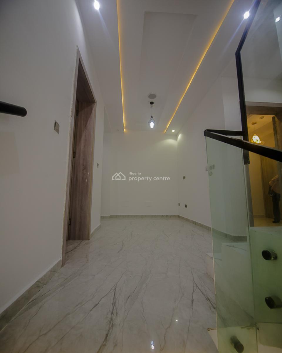 4 Bedroom Terrace Duplex, Osapa, Lekki, Lagos, Terraced Duplex for Sale