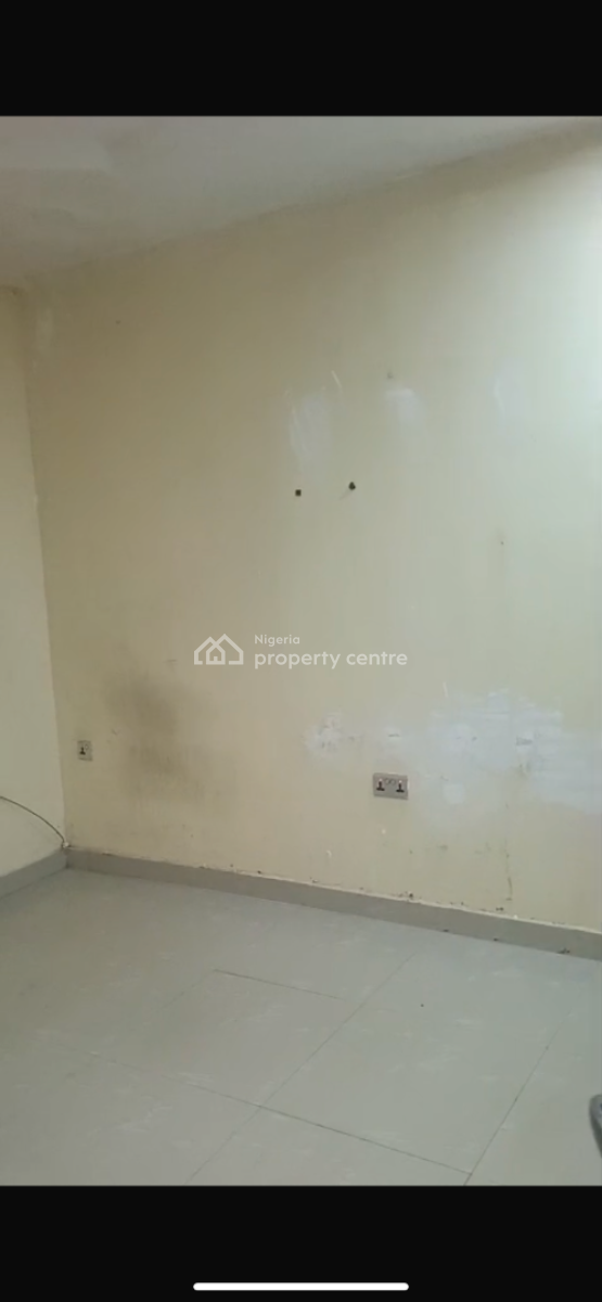 Mini Flat Available, Alagomeji, Yaba, Lagos, Mini Flat (room and Parlour) for Rent
