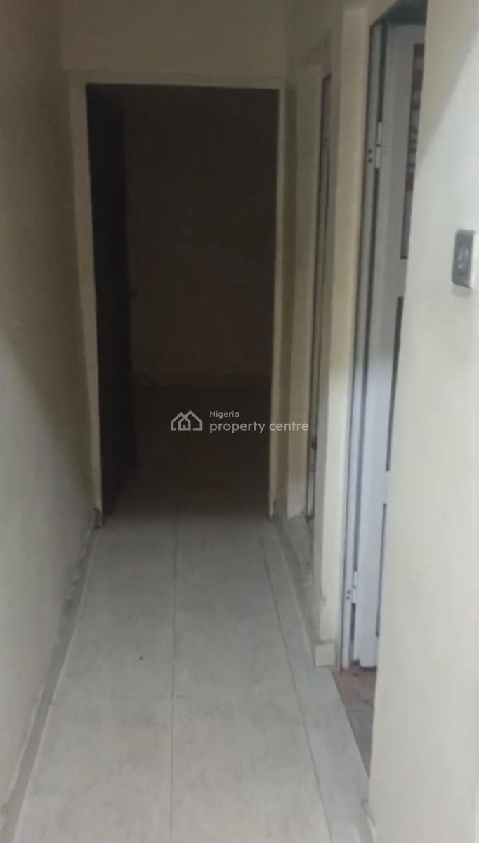 Mini Flat Available, Alagomeji, Yaba, Lagos, Mini Flat (room and Parlour) for Rent