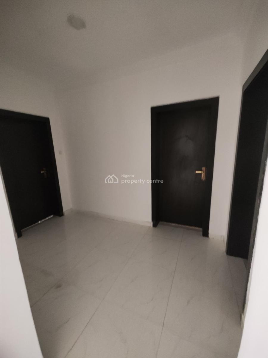 2 Bedroom Flat Upstairs, Olokonla Sangotedo, Ajah, Lagos, Flat / Apartment for Rent
