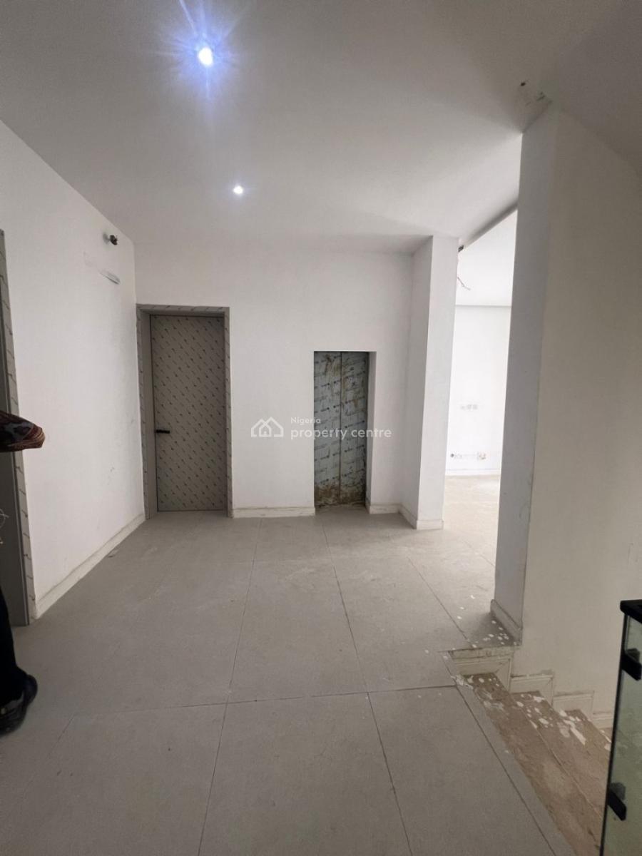 Four (4) Bedroom Terraced Duplex with 2=room Bq & Elevator, Old Ikoyi, Ikoyi, Lagos, Terraced Duplex for Rent