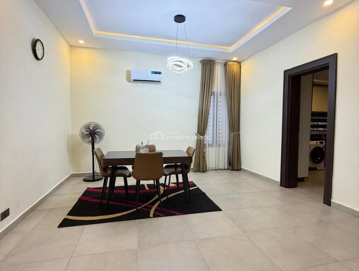 Furnished 3 Bedroom Apartment, Main, Wuye, Abuja, Flat / Apartment for Rent