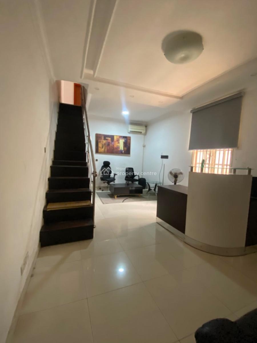 Luxury 3 Bedroom Office with Kitchen and Toilet, of Ladipo Omotosho Cole, Lekki Phase1, Lekki, Lagos, Office Space for Rent