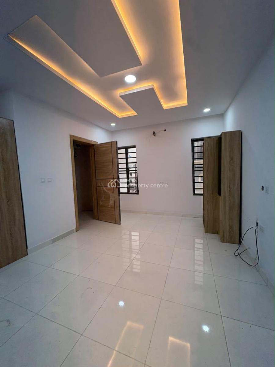 Brand New 2 Bedroom Apartment, Ologolo, Lekki, Lagos, Flat / Apartment for Rent